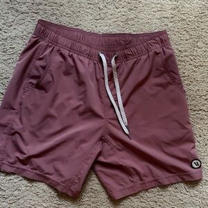 Vuori, Medium, 7inch Inseam, Men's Kore Athletic Shorts with Liner